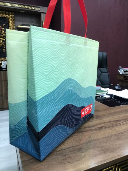 Bags - 3D Laminate Non woven Bag Red or Blue